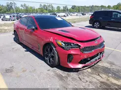 KNAE55LC5J6009864 2018 KIA STINGER