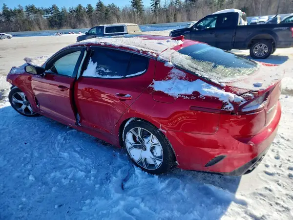 KNAE55LC5J6015762 2018 KIA STINGER - Image 2