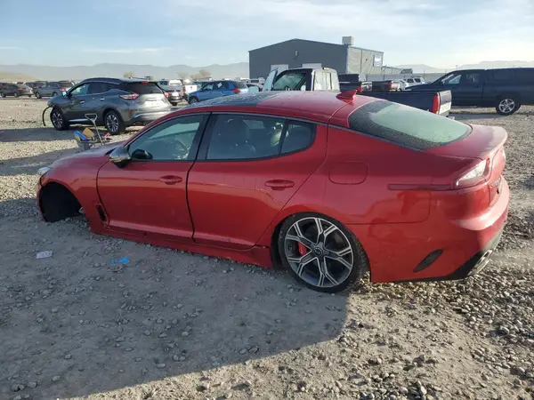 KNAE55LC5J6019925 2018 KIA STINGER - Image 2