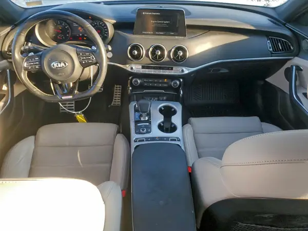 KNAE55LC5J6020704 2018 KIA STINGER - Image 8