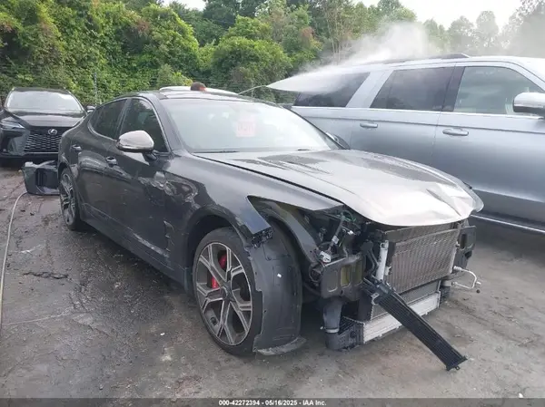 KNAE55LC5K6054532 2019 KIA STINGER - Image 1