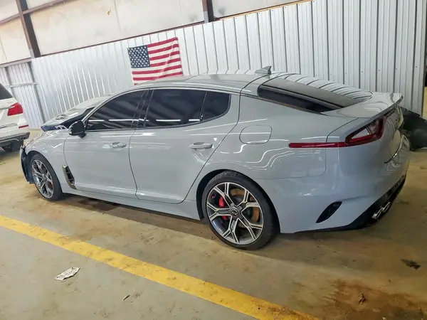 KNAE55LC5L6074037 2020 KIA STINGER - Image 2