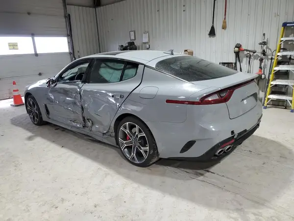 KNAE55LC5L6080856 2020 KIA STINGER - Image 2
