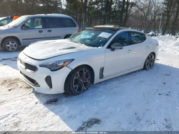 KNAE55LC5M6090756 2021 KIA STINGER - Image 2
