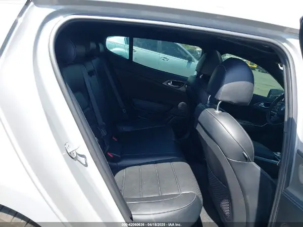 KNAE55LC5M6097786 2021 KIA STINGER - Image 8