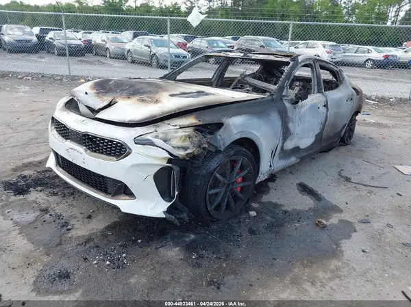 KNAE55LC5N6108822 2022 KIA STINGER - Image 2