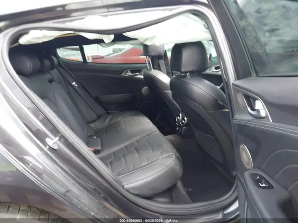 KNAE55LC5N6115673 2022 KIA STINGER - Image 8