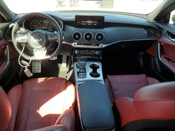 KNAE55LC5P6135215 2023 KIA STINGER - Image 8