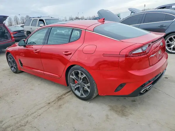 KNAE55LC6J6020680 2018 KIA STINGER - Image 2