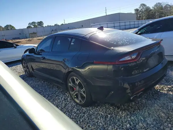 KNAE55LC6J6022364 2018 KIA STINGER - Image 2