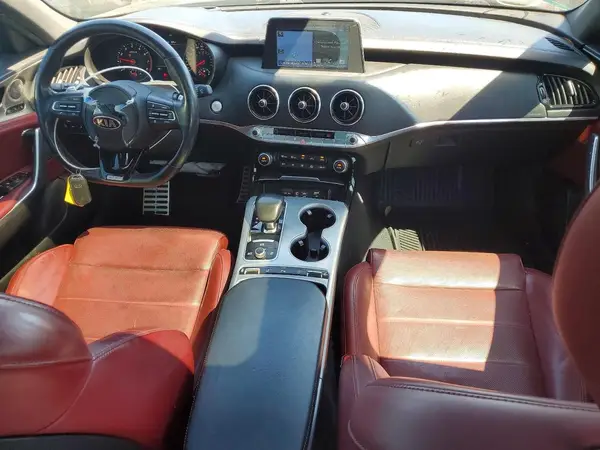 KNAE55LC6J6022798 2018 KIA STINGER - Image 8