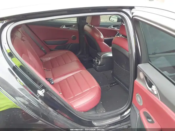 KNAE55LC6J6023370 2018 KIA STINGER - Image 8