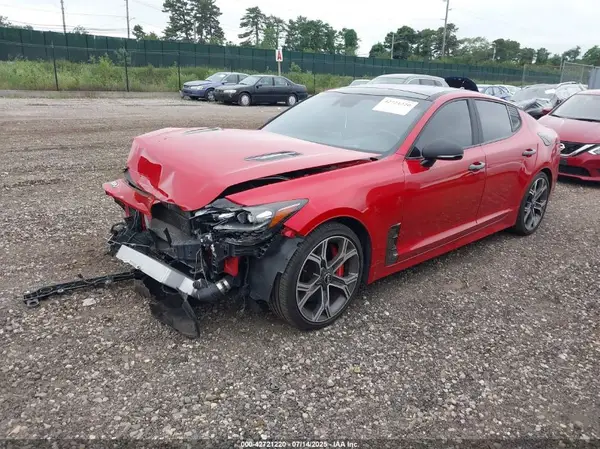 KNAE55LC6J6025541 2018 KIA STINGER - Image 2