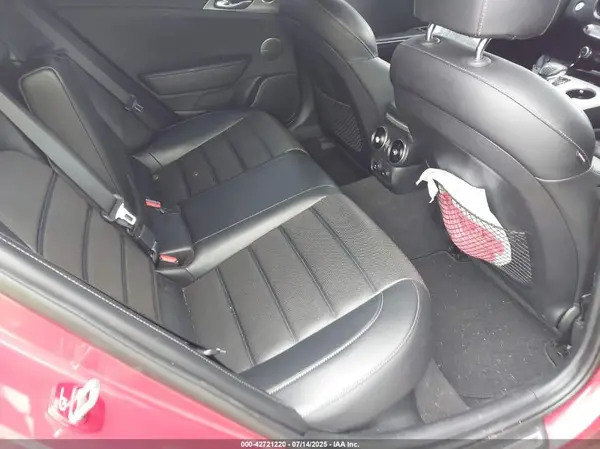 KNAE55LC6J6025541 2018 KIA STINGER - Image 8