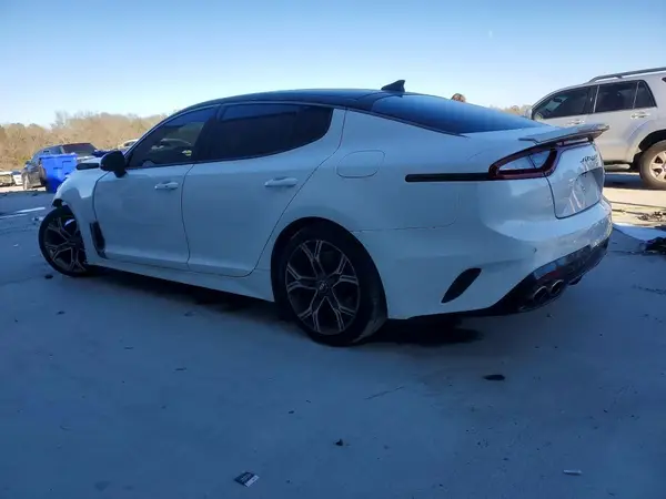 KNAE55LC6K6068083 2019 KIA STINGER - Image 2