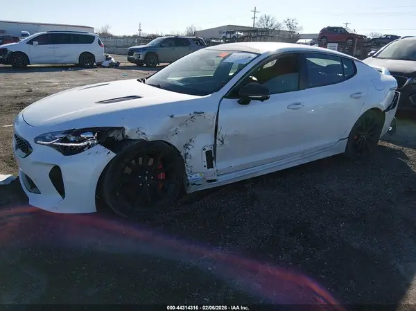 KNAE55LC6N6118873 2022 KIA STINGER - Image 2