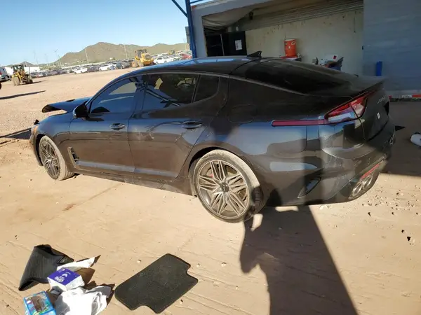 KNAE55LC6P6135966 2023 KIA STINGER - Image 2
