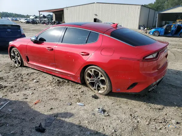KNAE55LC7J6013026 2018 KIA STINGER - Image 2