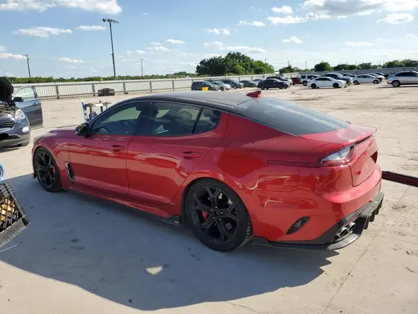 KNAE55LC7J6025404 2018 KIA STINGER - Image 2