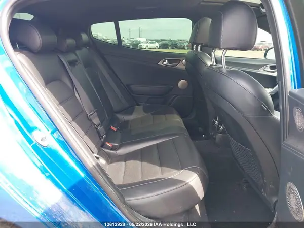 KNAE55LC7J6032935 2018 KIA STINGER - Image 8