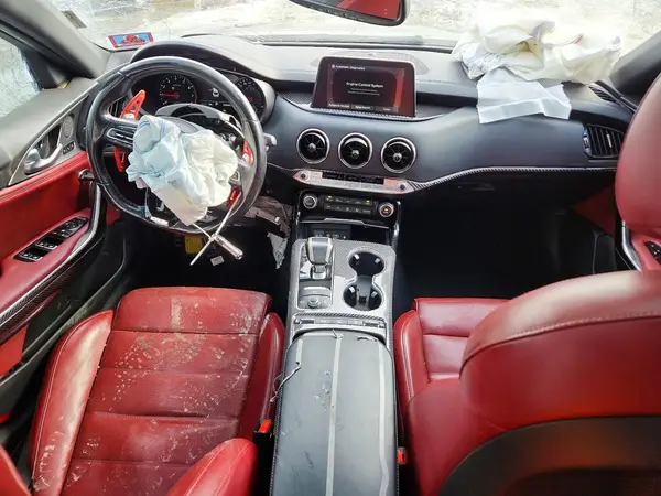 KNAE55LC7K6048683 2019 KIA STINGER - Image 8