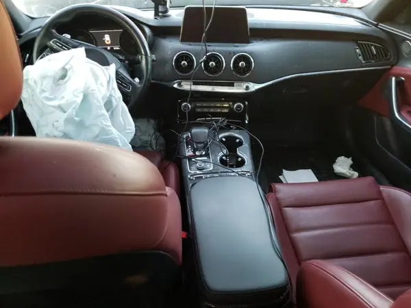 KNAE55LC7K6059893 2019 KIA STINGER - Image 8