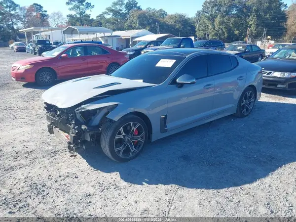 KNAE55LC7K6062308 2019 KIA STINGER - Image 2