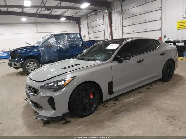 KNAE55LC7L6073875 2020 KIA STINGER - Image 2