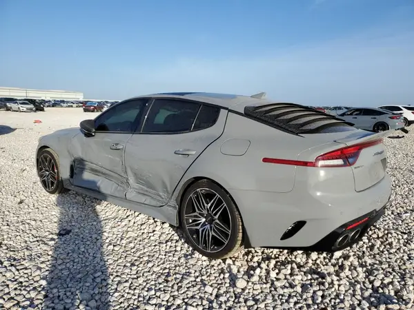 KNAE55LC7N6120180 2022 KIA STINGER - Image 2