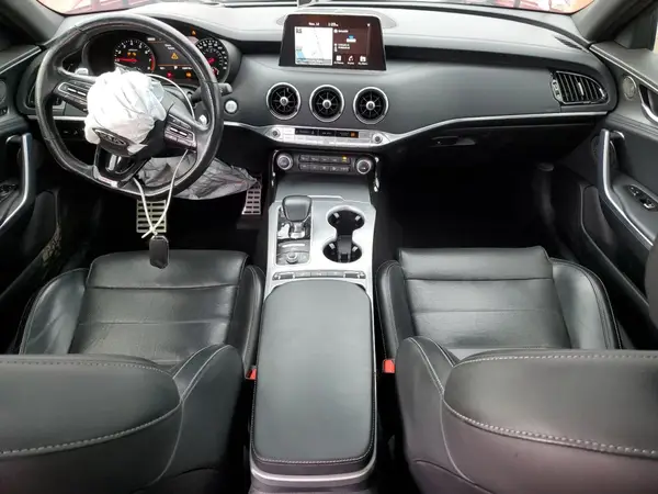 KNAE55LC8J6019112 2018 KIA STINGER - Image 8