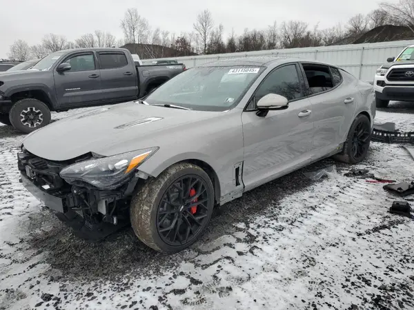 KNAE55LC8J6019921 2018 KIA STINGER - Image 1