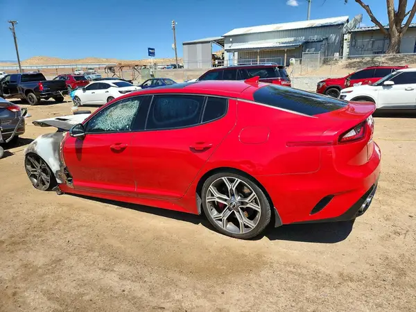 KNAE55LC8J6027758 2018 KIA STINGER - Image 2