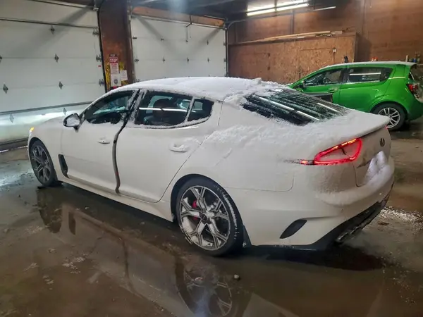 KNAE55LC8K6060020 2019 KIA STINGER - Image 2