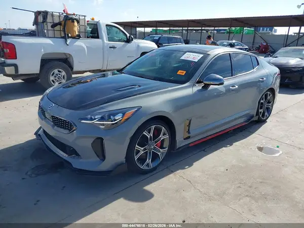 KNAE55LC8K6061958 2019 KIA STINGER - Image 2
