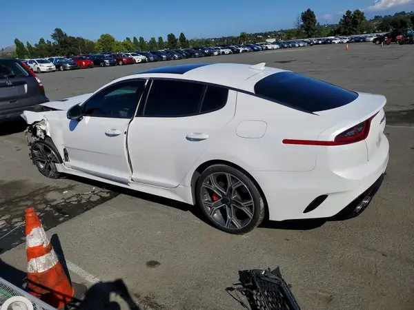 KNAE55LC8L6080687 2020 KIA STINGER - Image 2