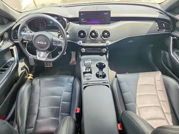 KNAE55LC8N6103159 2022 KIA STINGER - Image 8