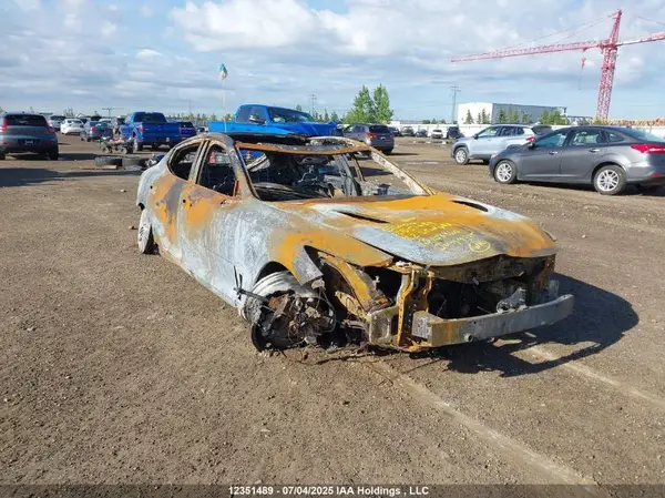 KNAE55LC8N6108460 2022 KIA STINGER - Image 1