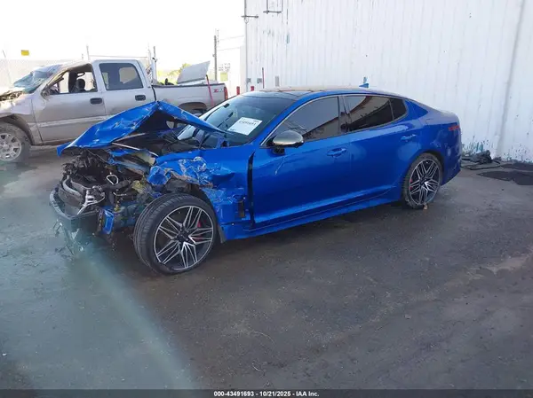 KNAE55LC8P6129134 2023 KIA STINGER - Image 2