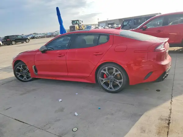 KNAE55LC9J6012654 2018 KIA STINGER - Image 2