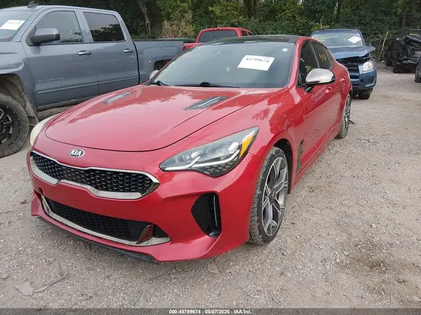 KNAE55LC9J6020298 2018 KIA STINGER - Image 2