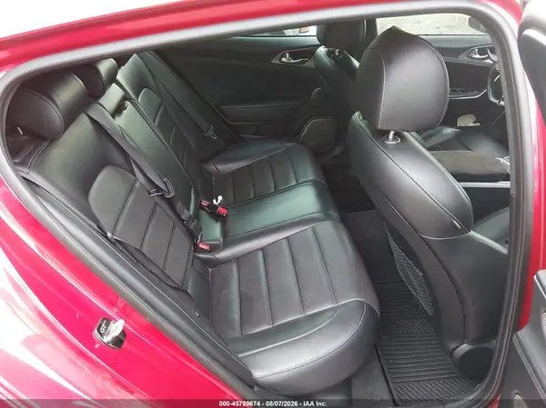 KNAE55LC9J6020298 2018 KIA STINGER - Image 8