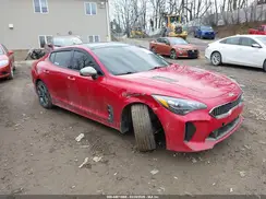 KNAE55LC9J6028465 2018 KIA STINGER