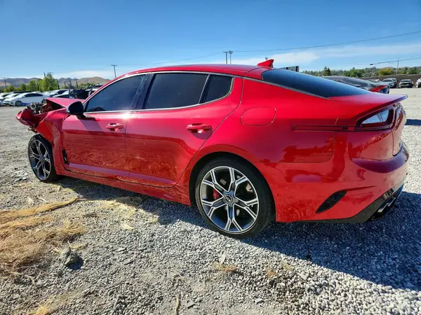 KNAE55LC9J6028658 2018 KIA STINGER - Image 2