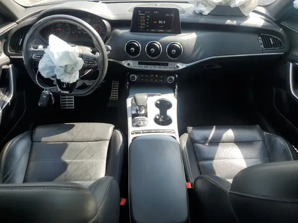 KNAE55LC9K6042433 2019 KIA STINGER - Image 8