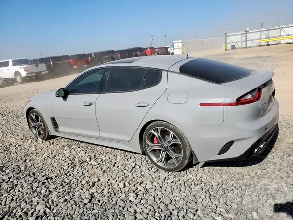KNAE55LC9K6056512 2019 KIA STINGER - Image 2