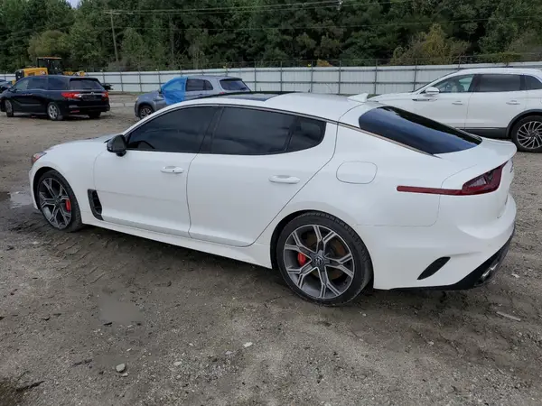 KNAE55LC9K6058194 2019 KIA STINGER - Image 2