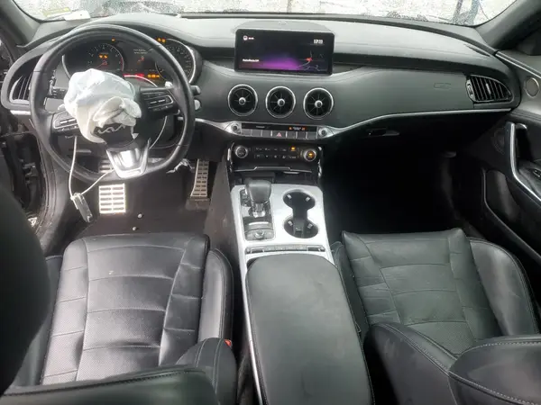KNAE55LC9N6100514 2022 KIA STINGER - Image 8