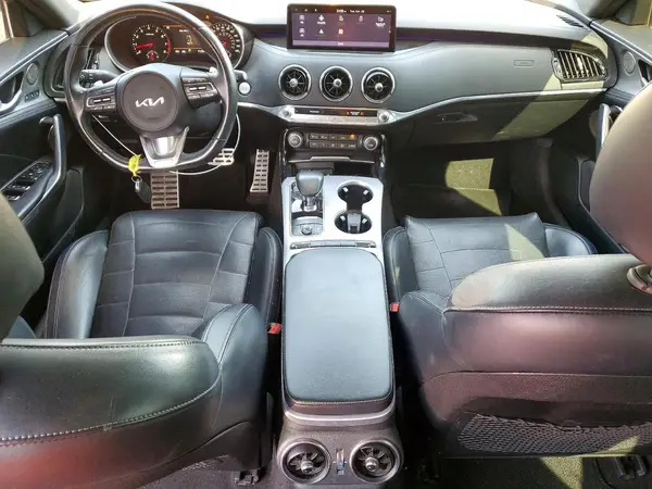 KNAE55LC9N6105146 2022 KIA STINGER - Image 8