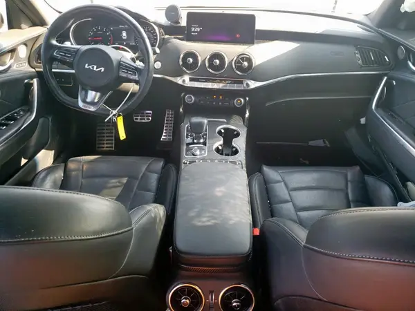 KNAE55LC9N6107253 2022 KIA STINGER - Image 8