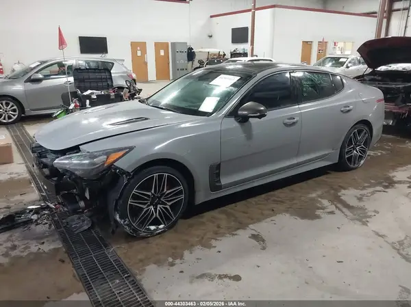 KNAE55LC9P6130292 2023 KIA STINGER - Image 2